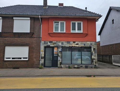                                         Appartement te huur in Mechelen-aan-de-Maas, € 875

