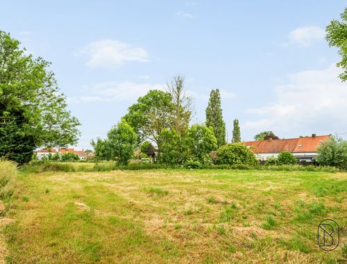                                         Bouwgrond te koop in Pottes, € 150.000
