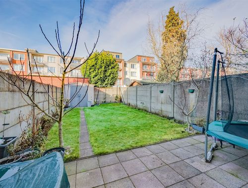                                         Gelijkvloers app. te koop in Deurne, € 250.000
