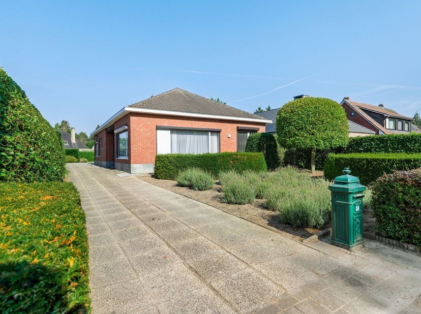 Huis te koop in Steenweg op Tielen 24,
                    2300 Turnhout