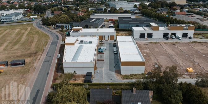 Bedrijfsvastgoed te koop in Kwadestraat 113, 8800 Roeselare