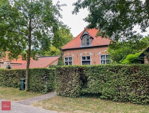                                         Maison à louer à Wortegem, € 1.800
