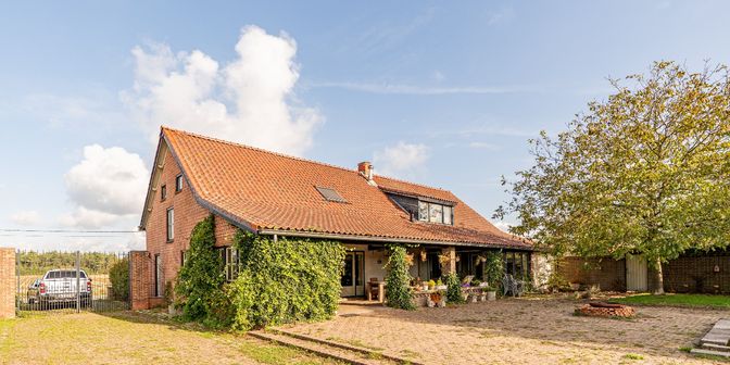 Maison à vendre à Steenweg Baarle 63, 2382 Poppel