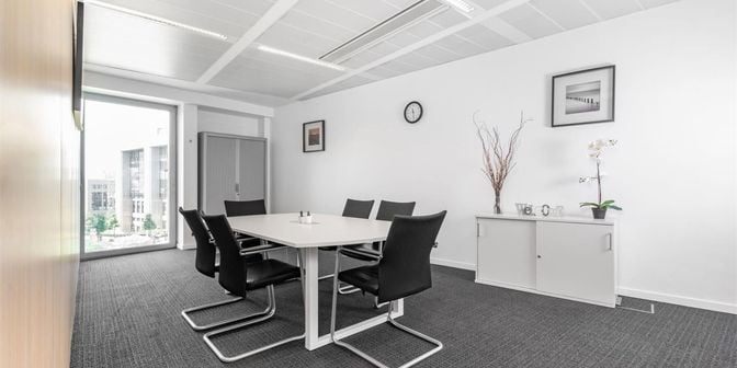 Bedrijfsvastgoed te huur in Rond Point Schuman 11, 1040 Etterbeek