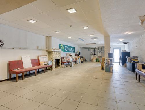                                         Kantoor te koop in Geraardsbergen, € 349.000
