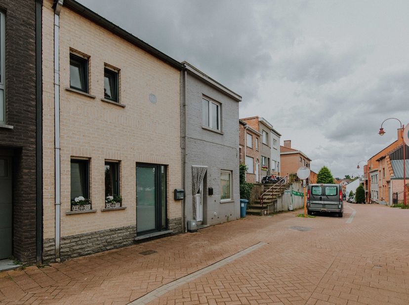 Gezellig wonen in het centrum van Aarschot. Op deze&amp;nbsp;sfeervolle plek in het centrum geniet je van rustig wonen met alle voorzieningen vlakbij. Dez