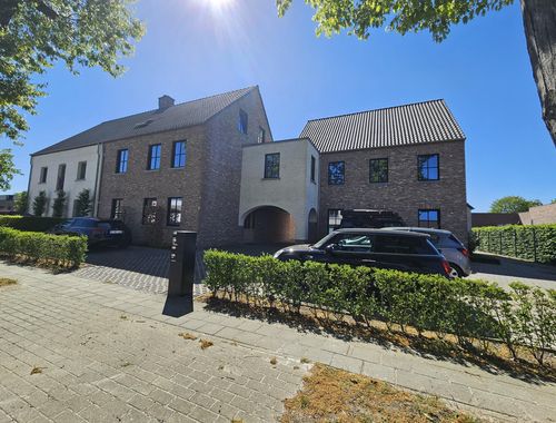                                         App. rez-de-chaussée à vendre à Zonhoven, € 395.000
