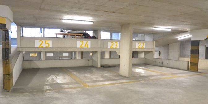 Garage te koop in Kolveniersvest 13-15 bus 25, 2500 Lier