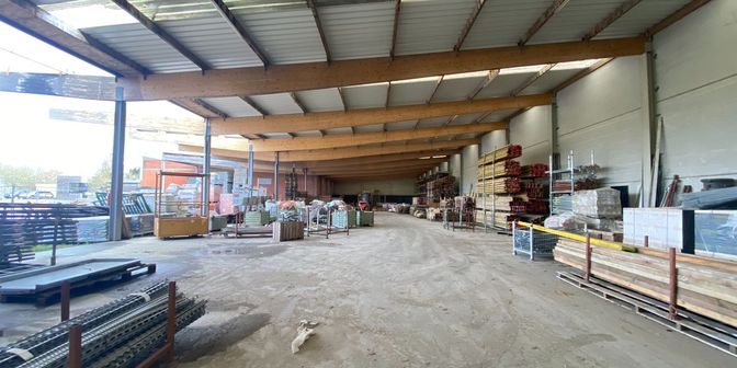 Bien professionnel à louer à Houthulststraat 76, 8840 Staden