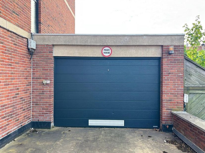 Garage à vendre
                    à 3000 Leuven