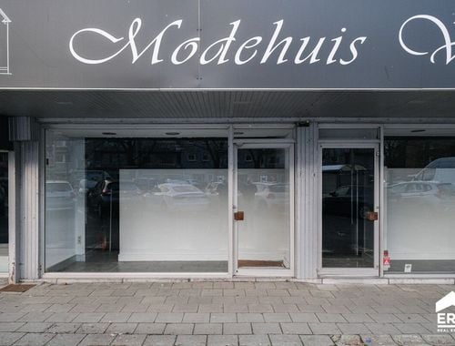                                         Bien commercial à vendre à Neerpelt, € 175.000
