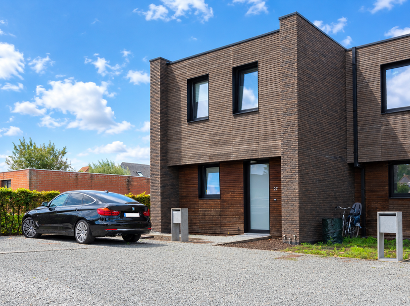 Huis te koop in Drogenbroodstraat 27,
                    9880 Aalter