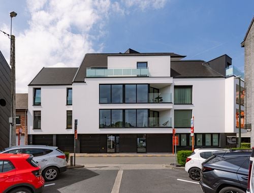                                         Appartement te koop in Torhout, € 290.000
