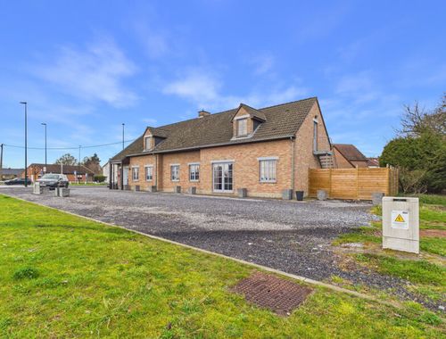                                        Restaurant te koop in Waremme, € 485.000
