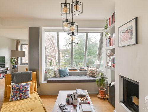                                         Appartement te koop in Ukkel, € 599.000
