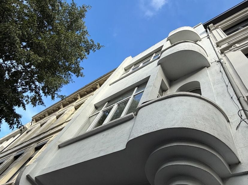 Appartement te koop in Montignystraat 31,
                    2018 Antwerpen