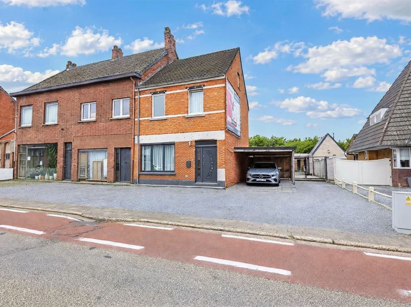 Huis te koop in Antwerpsesteenweg 80,
                    3970 Leopoldsburg
