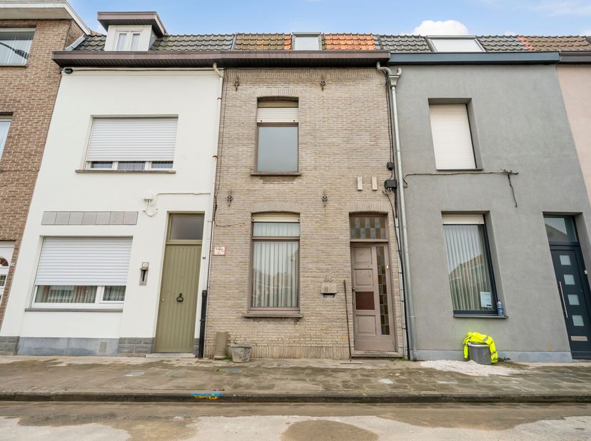 Huis te koop in Hogeweg 66,
                    8930 Menen