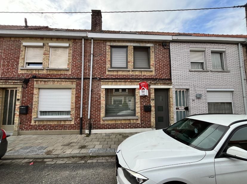 Huis te koop in Overwinningsstraat 28,
                    8930 Menen