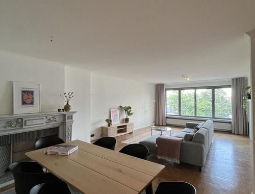                                         Appartement à louer à Hasselt, € 1.500
