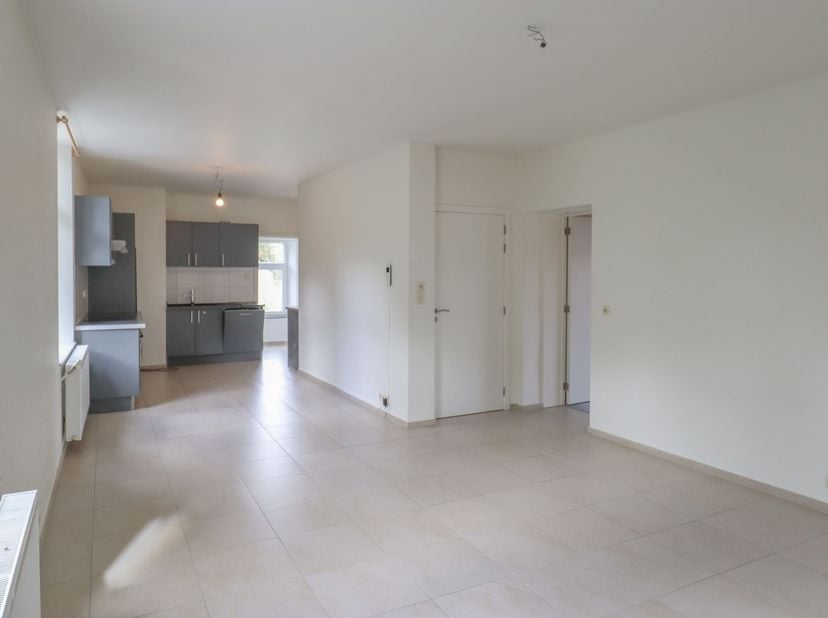 Appartement te huur in ,
                    5650 Yves-Gomezée