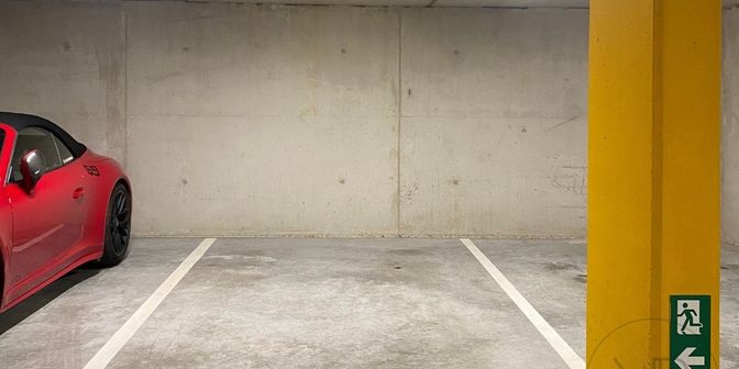 Garage à louer à Luikersteenweg 134, 3500 Hasselt