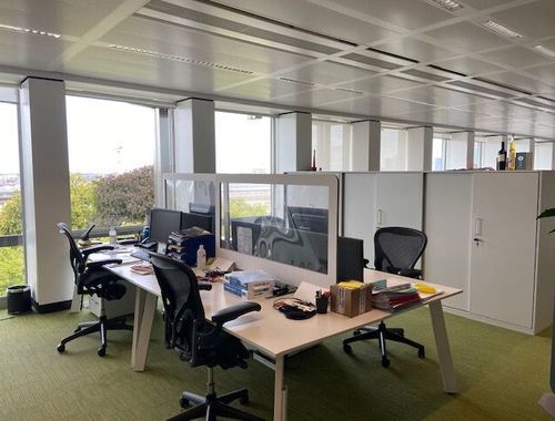                                         Bedrijfsgebouw te huur in Brussel, € 56.491,67

