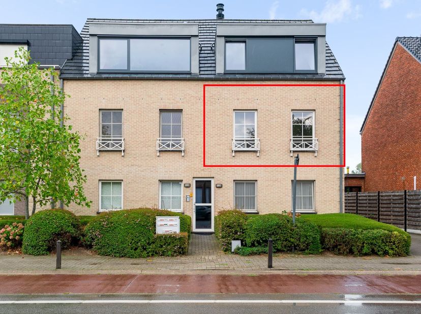 Appartement te koop in Herentalsesteenweg 10 bus 4,
                    2275 Poederlee