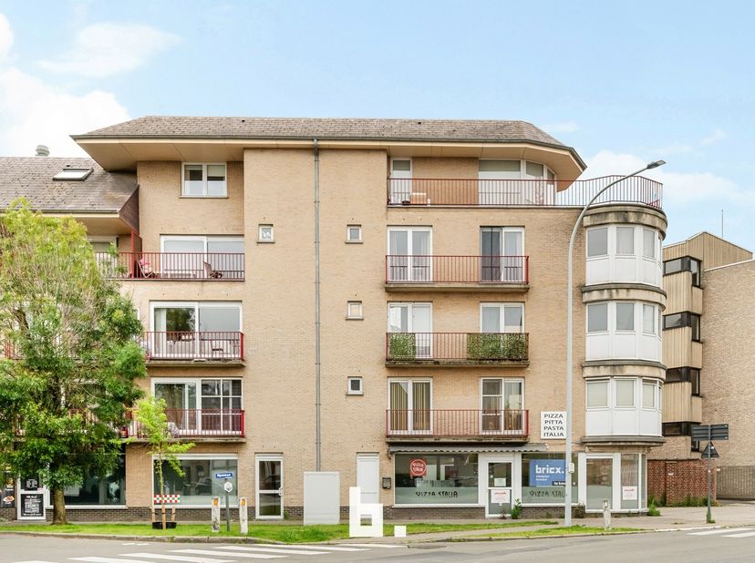 Bien professionnel à vendre
                    à 8800 Roeselare