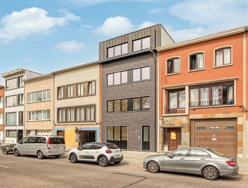                                         Appartement à vendre à Merksem, € 315.000
