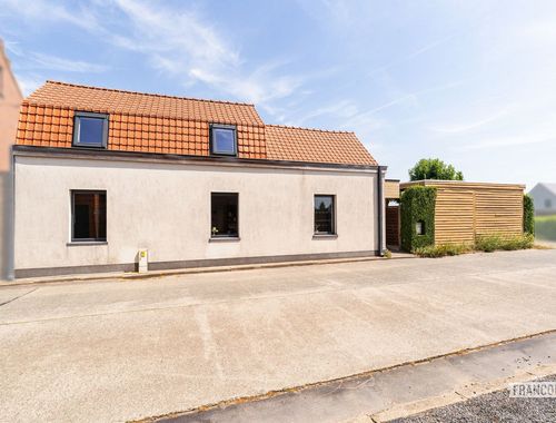                                         Maison jumelée à vendre à Assenede, € 345.000
