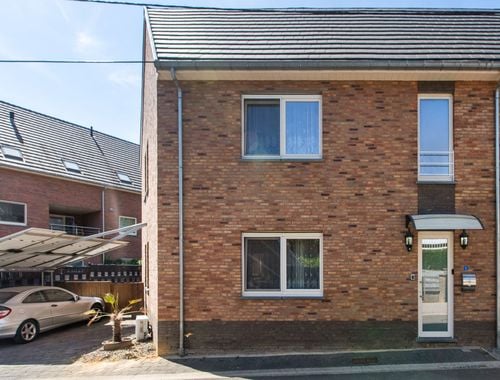                                         Eengezinswoning te koop in Riemst, € 285.000
