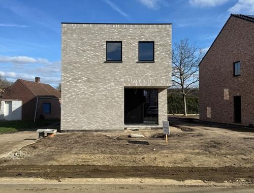                                         Maison à vendre à Paal, € 438.000
