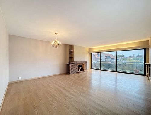                                         Appartement à louer à Mouscron, € 900
