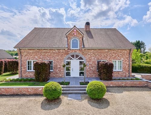                                         Woning te koop in Lanklaar, € 599.000
