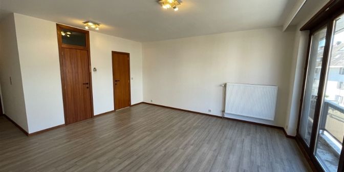 Appartement te huur in Bloemistenstraat 9 bus 22, 8500 Kortrijk
