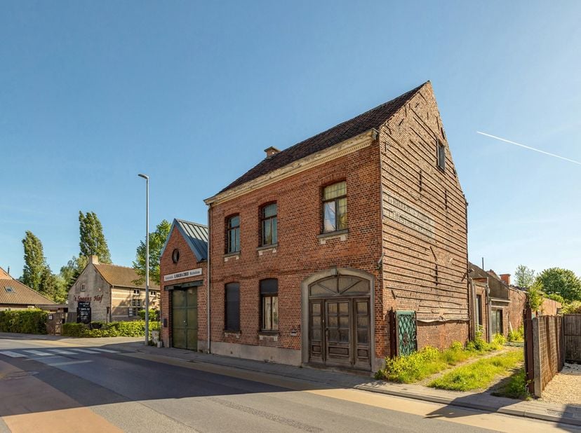 Huis te koop in Drapstraat 32,
                    9220 Hamme