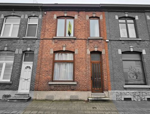                                         Eengezinswoning te koop in Quaregnon, € 119.000
