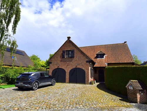                                         Woning te koop in Bellegem, € 548.000
