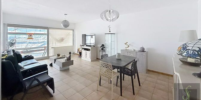 Appartement à vendre à RUE DES CROIX DU FEU 11, 7100 La Louvière