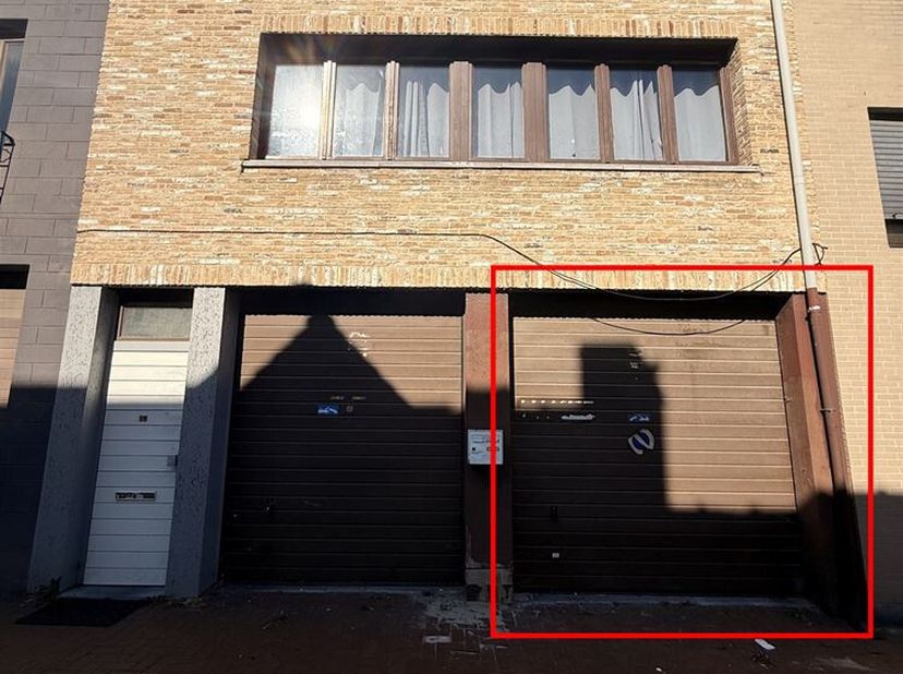 Bien professionnel à vendre
                    à 8930 Menen