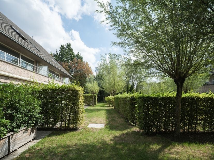 Appartement te koop in Burgemeester Libbrechthof 3 bus 101,
                    9070 Destelbergen