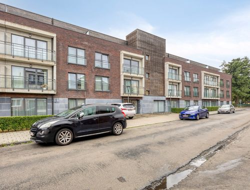                                         Serviceflat à vendre à Mol, € 365.000
