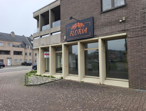                                         Handelsgelijkvloers te huur in Oostham, € 1.150
