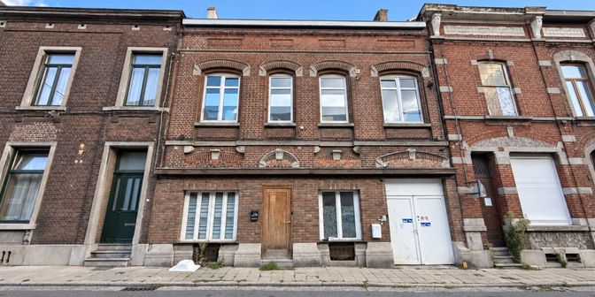 Bedrijfsvastgoed te koop in 6061 Montignies-sur-Sambre