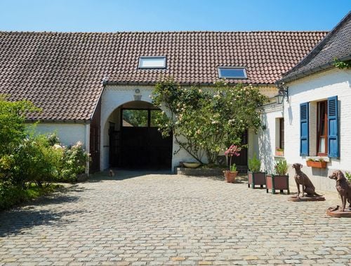                                         Hoeve te koop in Mainvault, € 595.000
