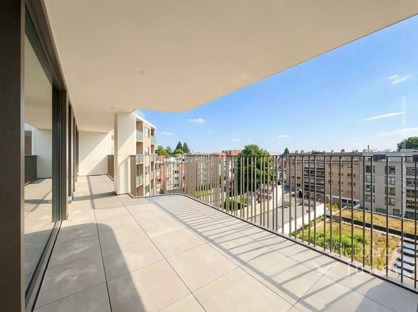 Appartement te huur in N° 26-6,
                    1150 Sint-Pieters-Woluwe