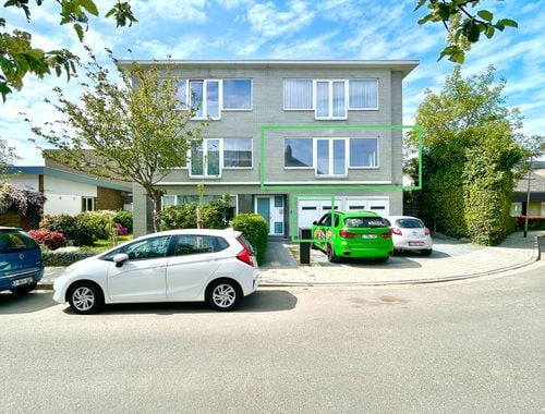                                         Appartement te huur in Sint-Amandsberg, € 925
