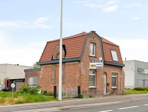                                         Gemengd gebruik te koop in Wilrijk, € 599.000
