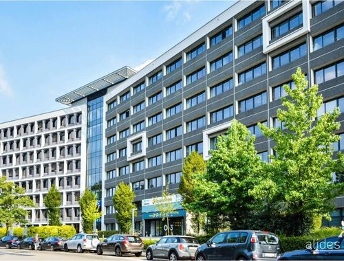                                         Bureaux à louer à Gent, € 13.365
